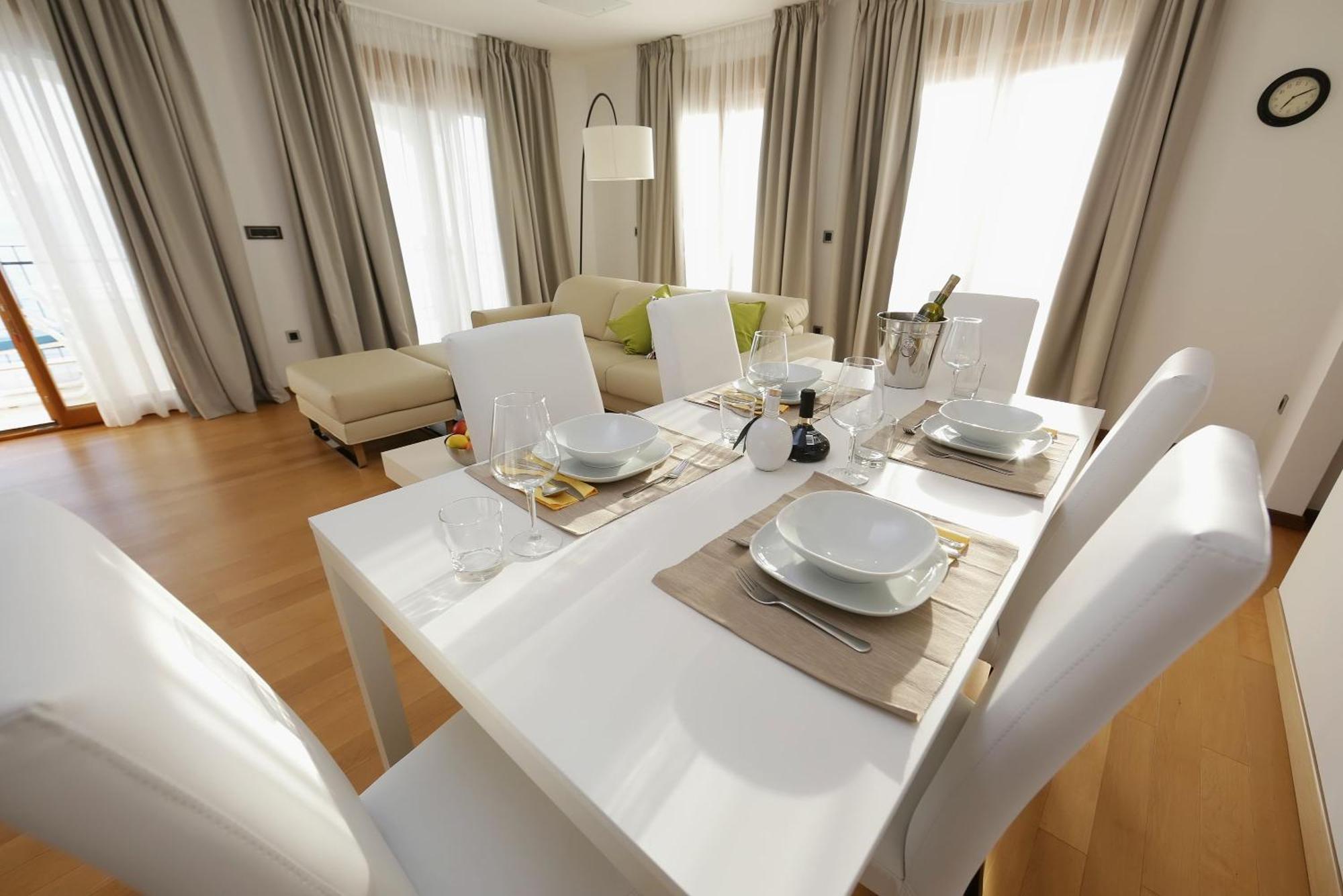 Apartments Poville Residence ポヴィレ 部屋 写真
