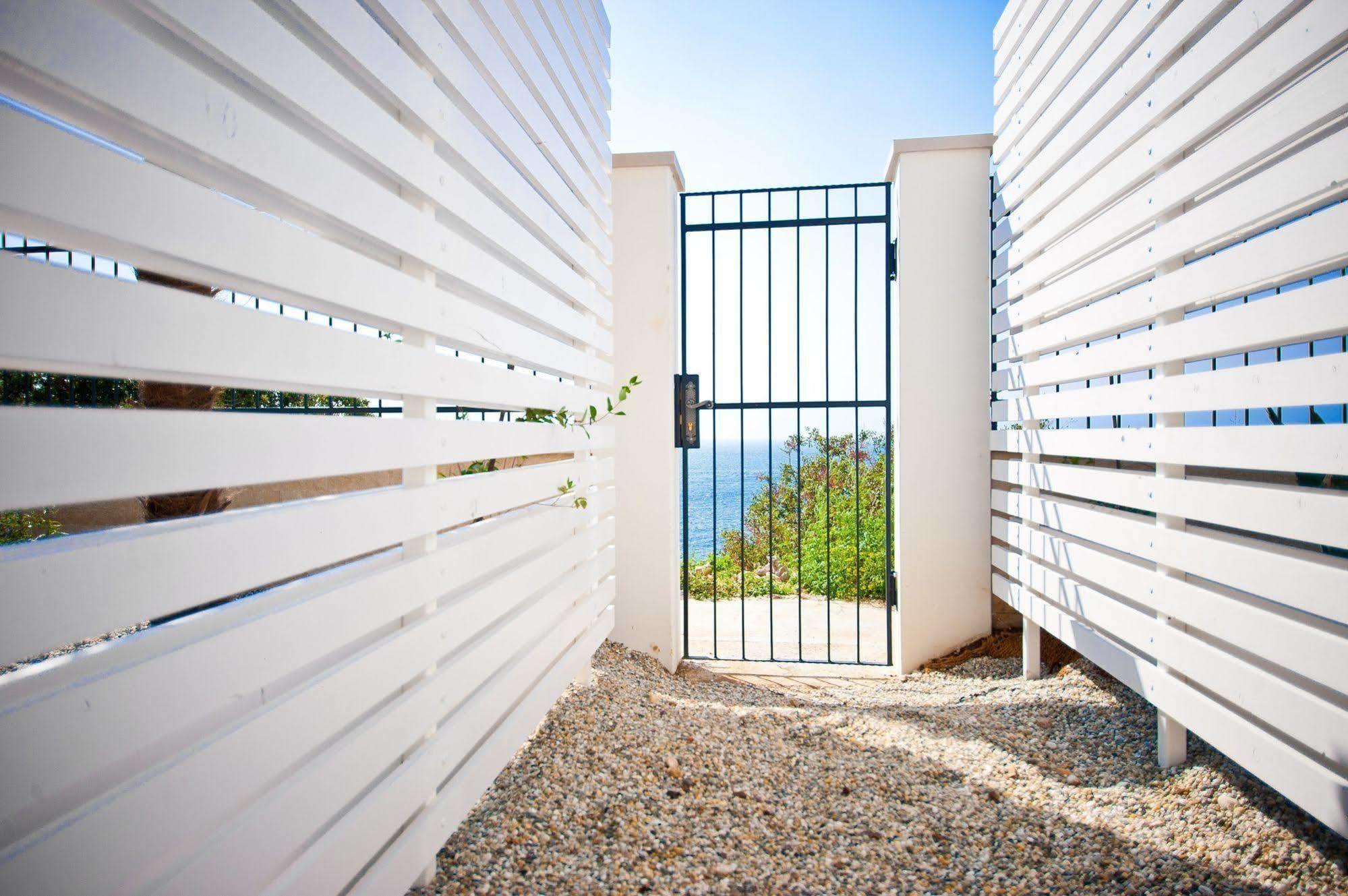 Apartments Poville Residence ポヴィレ エクステリア 写真